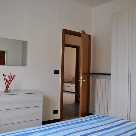 Apartament Via Battisti 231 6 *
